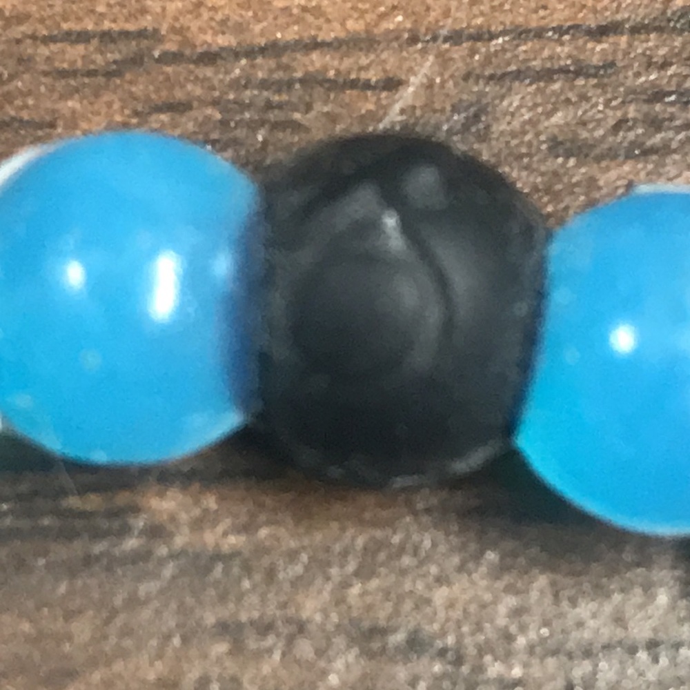 Lokai Bracelet - Picture 4 of 5